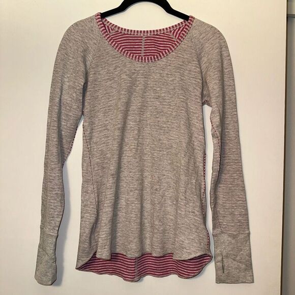 Lululemon Open Your Heart Reversible Long Sleeve Gray Pink Stripe GUC - Picture 1 of 12